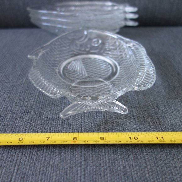 Set of Four(4) Fish Shaped/Designed Glass Plates - Picture 7 of 9